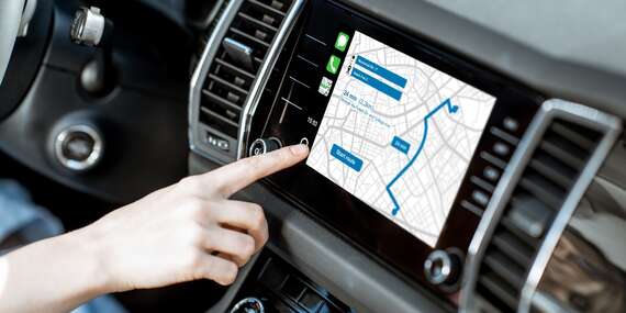 Navigácia do vášho auta na SD kartách, USB nosičoch a darčekové poukazy od NAVIMAPS/Slovensko