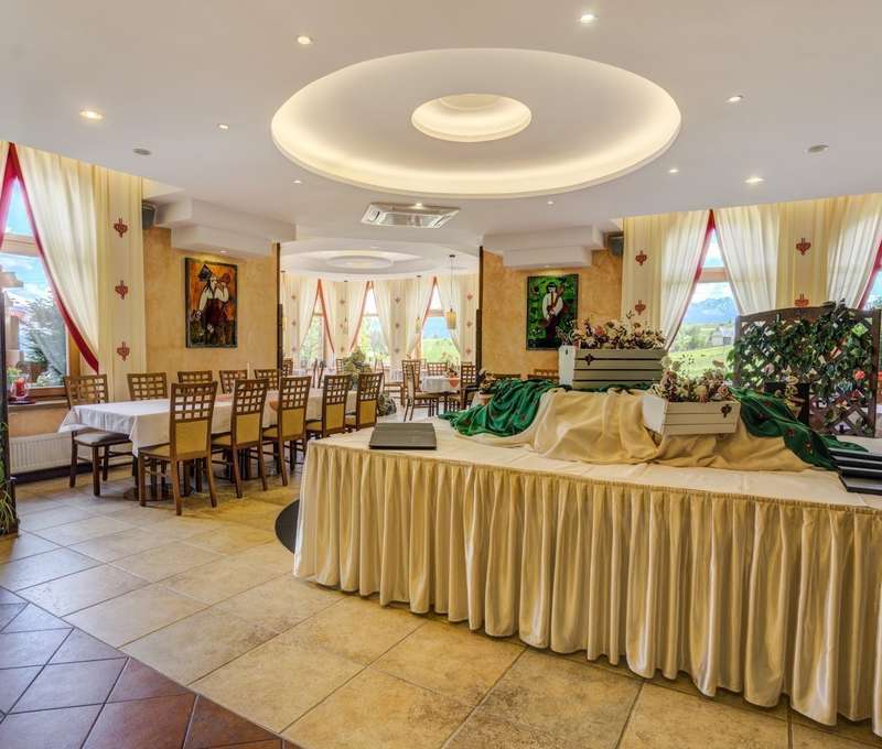 Stravování v hotelu Redyk*** v polské obci Zab v Zakopaném