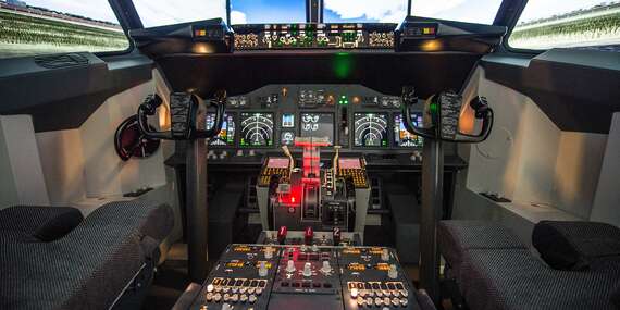 Staňte sa pilotom Boeingu 737 na skúšku v realistickom leteckom simulátore/Bratislava - Ružinov