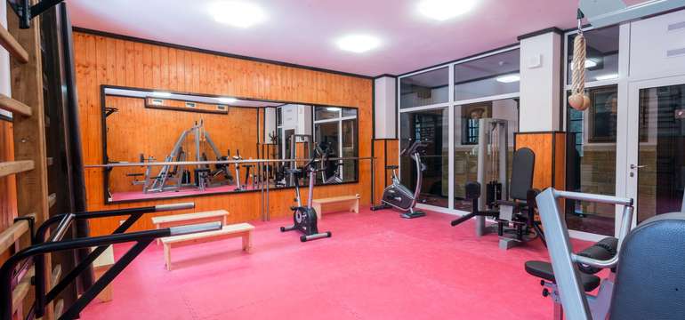 Kto si chce ponaťahovať telo, môže využiť miestne fitness