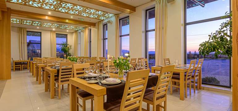 Priestranná panoramatická reštaurácia v hoteli Bachledówka & SPA***