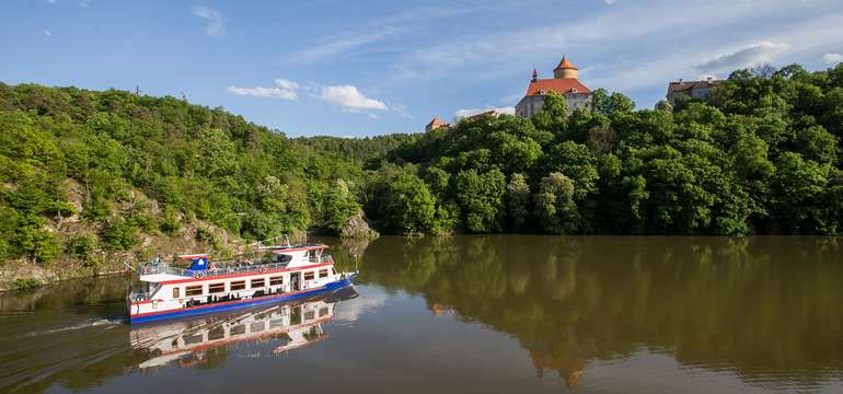 Brnianska priehrada s výletmi parníkom na stredoveký hrad Veveří