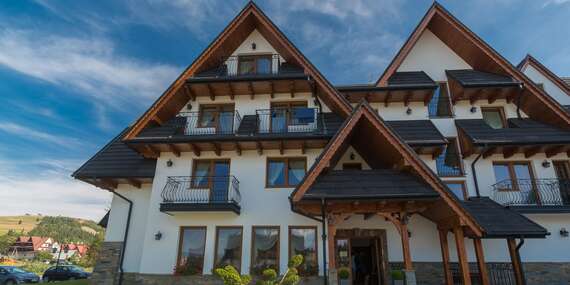 Willa Skałka s privátnym wellness centrom len pár krokov od aquaparku a lyžiarskeho strediska/Poľsko - Tatry