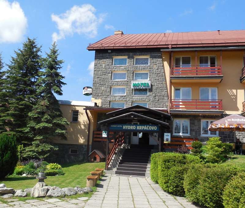 Hotel Hydro Krpáčovo v krásnom prostredí Nízkych Tatier
