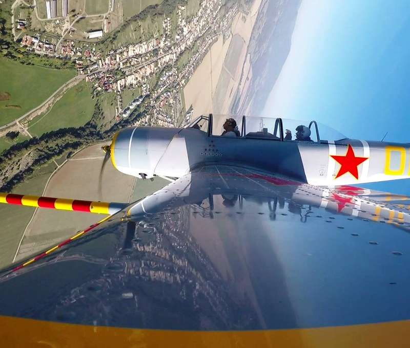 Zážitkový alebo adrenalínový akrobatický let pre až 3 osoby