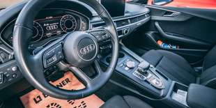 Umývanie a čistenie interiéru a exteriéru vozidla a voskovanie