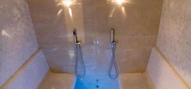 Relax vo wellness s vírivkou a saunami