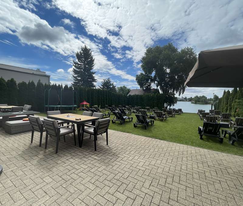 Hotel Dolphin****
