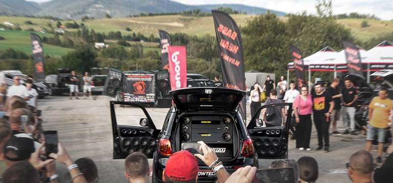 1 000+ áut a motocyklov a 500+ exponátov RALLY MODELOV 
