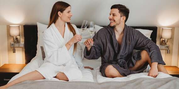 Hotel Demänová v Nízkych Tatrách so skipasom a raňajkami alebo wellness pobyt s polpenziou/Liptov - Liptovský Mikuláš