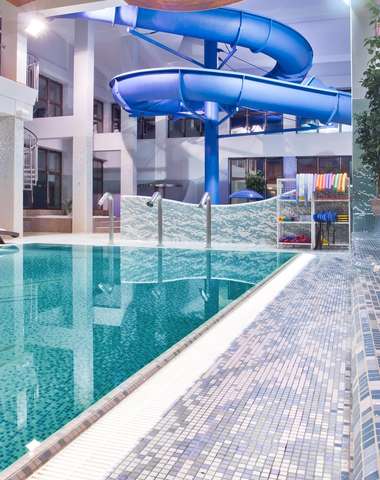 Poľský hotel Klimek**** má vlastný aquapark s bazénom, vírivkou a toboganom
