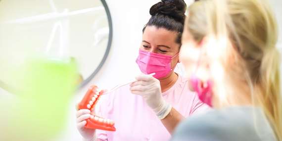 Dentálna hygiena s pieskovaním a bielenie zubov v Ariandent/Bratislava - Petržalka