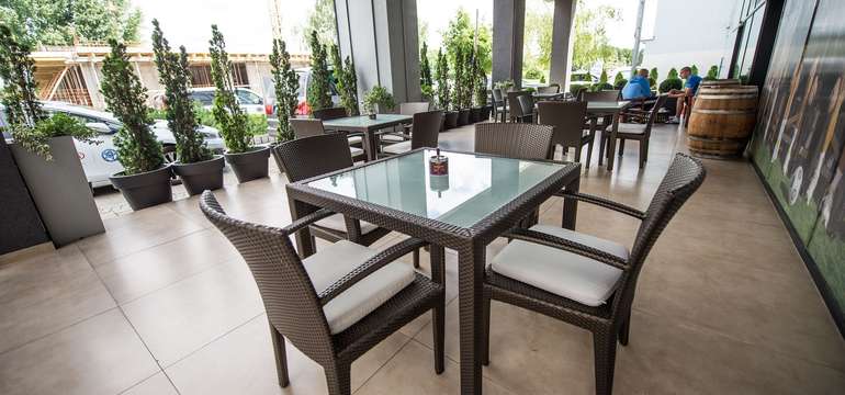 Hotel Dolphin****