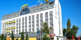 Wellness Hotel Step**** stojí len 300 m od zastávky električiek Balabenka