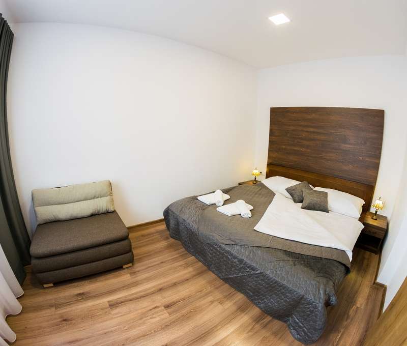 Apartmán 2 – Rodinná izba s dvomi spálňami (4 + 1)