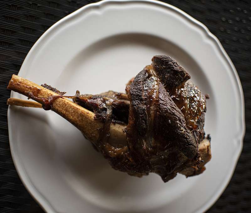 Až 3,5 kg mäsa: sedliacke rebrá, BBQ rebrá, pečené koleno