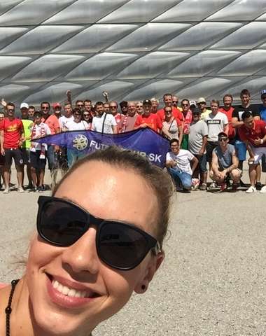 Darujte zážitok so zájazdmi na Futbaltour.sk a HokejTour.sk