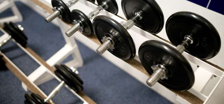 Mini fitness je pre ubytovaných hostí k dispozícii