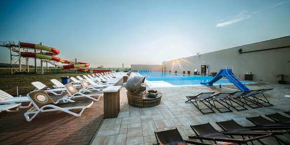 Relax v morskej vode termálneho kúpaliska Novolandia s termálnym výplavovým bazénom aj wellness/Okres Lučenec - Rapovce