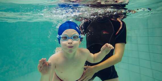 Kurzy plávania pre deti od 6 rokov v plaveckej škole Plávanie NEMO/Bratislava – Karlova Ves, Ružinov