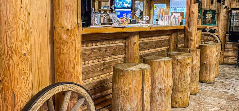 SOVA Hotel & Restaurant