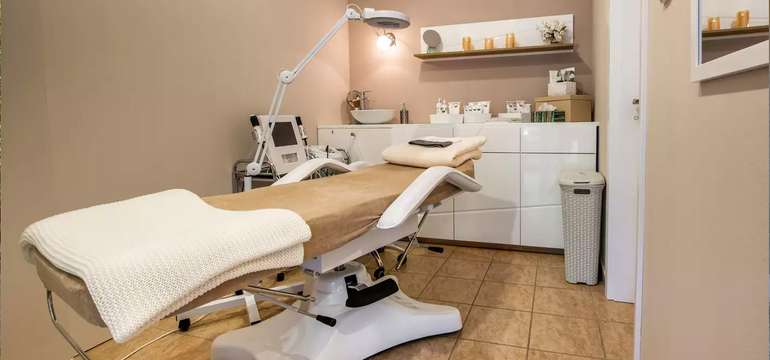 Aplikácia botulotoxínu v Little Clinic