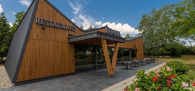 Nová reštaurácia a pizzeria Famosa pri hoteli Lesana****