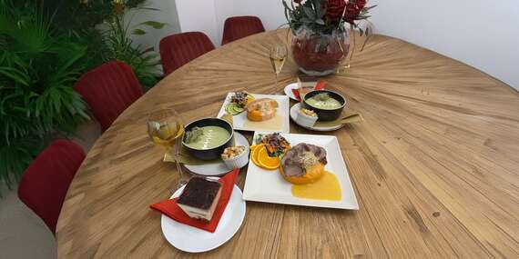 Valentínska večera pre dvoch plná chutí a romantiky v reštaurácii Lux Flavour/Bratislava - Staré Mesto