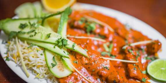 Pravá indická kuchyňa v Little India - kuracia tikka masala alebo butter chicken/Košice - Staré Mesto