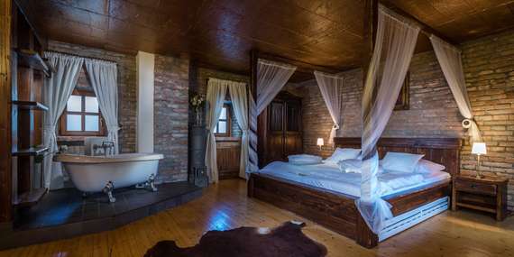 Romantika v zámku Chateau Krakovany se vstupem do wellness centra/Slovensko - Piešťany - Krakovany