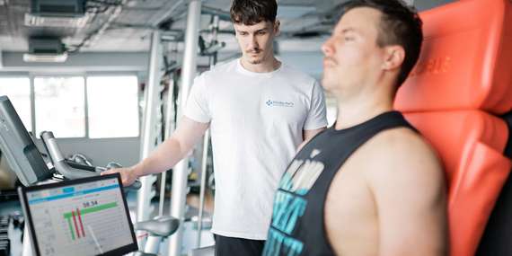 Inteligentný pohyb - funkčný tréning na KINEO Multistation v rehabilitačnej Klinike ReFit/Bratislava - Ružinov