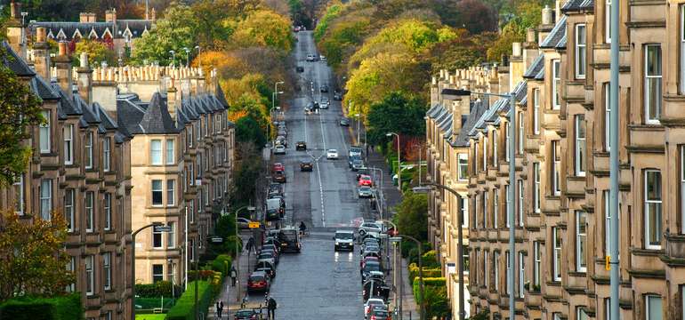 Vďaka prepracovanému programu spoznáte tie najzaujímavejšie miesta Edinburghu a okolia