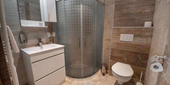 Pobyt v Aqua Sport Hotel*** s vodným svetom a polpenziou/Púchov