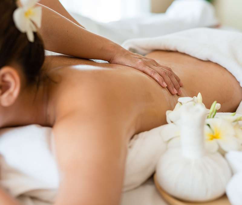 Uvoľňujúce thajské olejové aromatické masáže v Sala Thai Massage