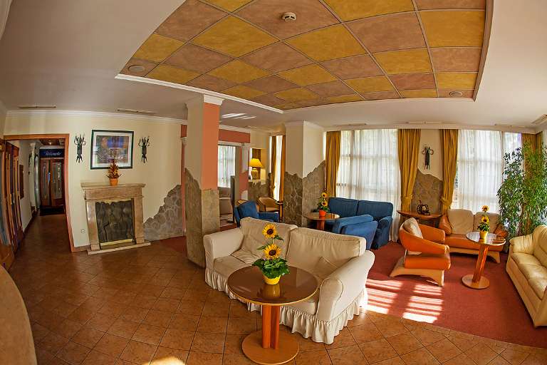 Mediterran Hotel Budapest**** so saunou a raňajkami