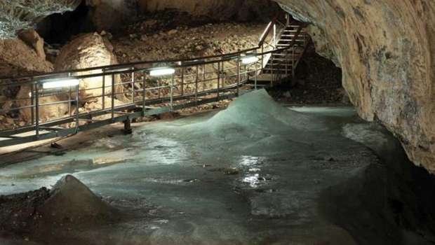 demanovska ladova jaskyna