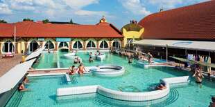 Termálne kúpalisko THERMAL CORVINUS Veľký Meder len 60m od hotela