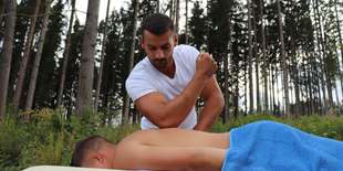 Darčekové poukážky na akúkoľvek masáž od profesionálneho maséra