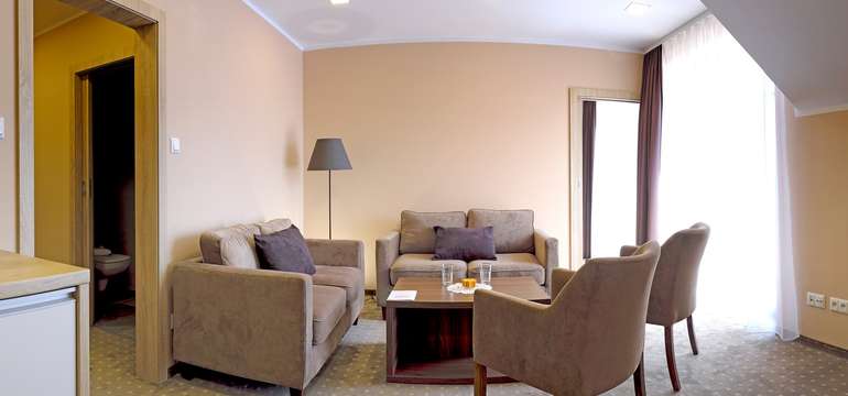 Kúpelný hotel KUBO*** - Apartmán, obývacka