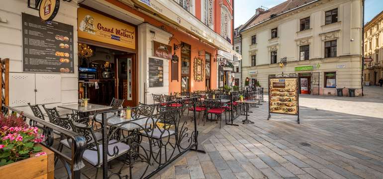 Grand Mother's Slovak Pub 
