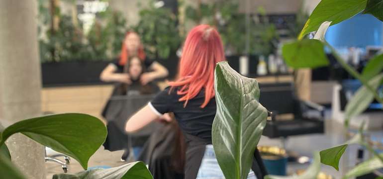 Dámsky strih v ME & MYSELF BeautyStudio & BarberShop
