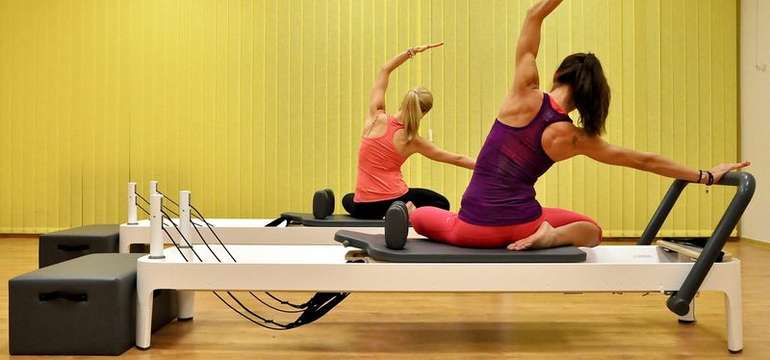 Individuálne cvičenie pilates medical Reformer