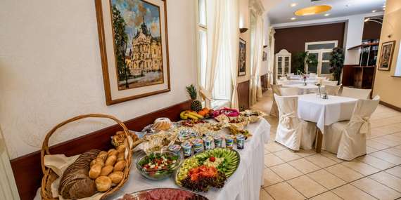 Hotel TeleDom*** v centre Košíc s raňajkami a fľašou sektu/Košice - Staré Mesto