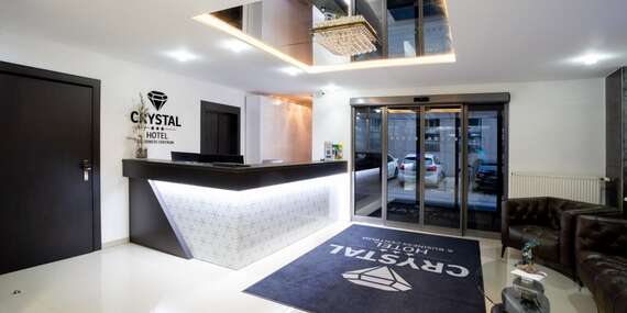 Hotel Crystal*** s bohatými raňajkami a vstupenkami na atrakcie - Botanická záhrada, Fun Park, ZOO a Dinopark/Košice