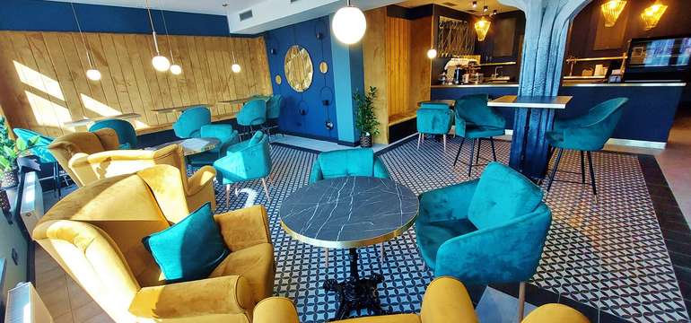 Posedenie pri bowlingu
