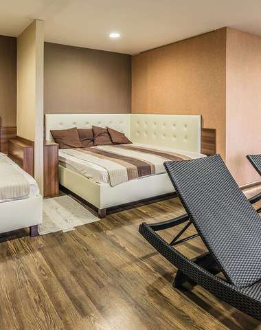 Fínska sauna, parná sauna, infra sauna, ochladzovacia kaďa, vírivá vaňa, relaxačná miestnosť, samost