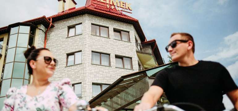 Okolie môžete spoznávať aj na bicykli, na výber máte z niekoľkých cyklotrás
