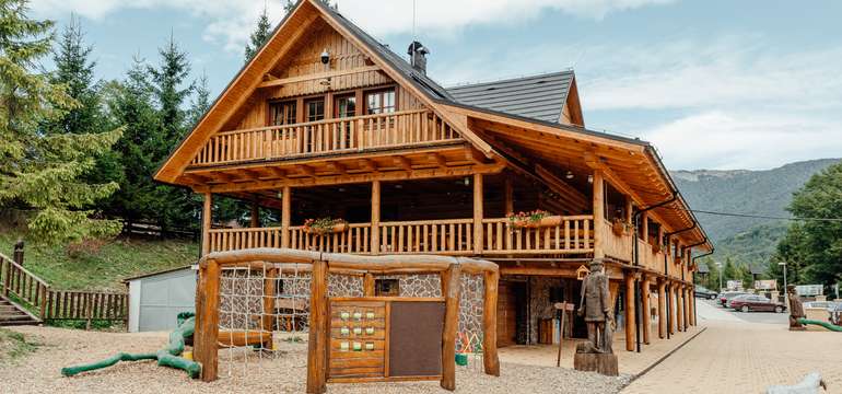Zrubové apartmány na Salaši Kľak – Fačkovské sedlo