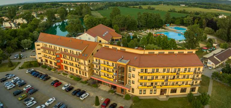 Wellness Hotel Patince****, moderný family wellness hotel
