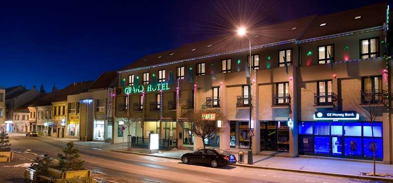 Přímo v historickém centru v dosahu památek najdete Hotel Třebíč